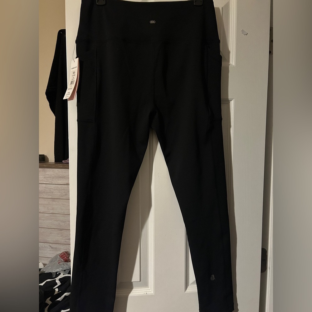 Legend black leggings